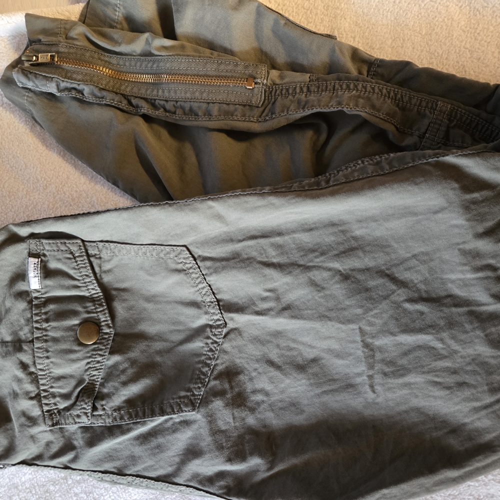 Mother Olive Green Capris